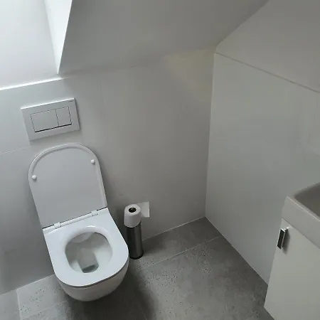 Farma Zelena Ruza בית חווה *