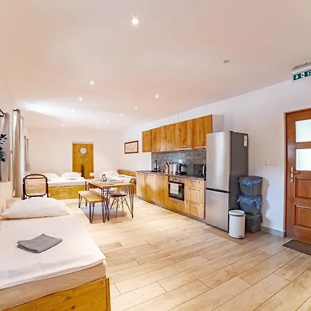 Farma Zelena Ruza 农家乐 *