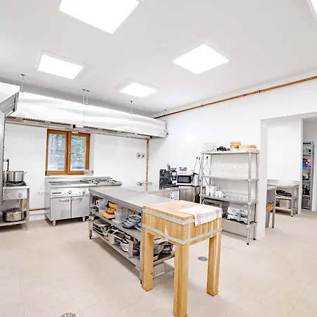 Farma Zelena Ruza * Klacno