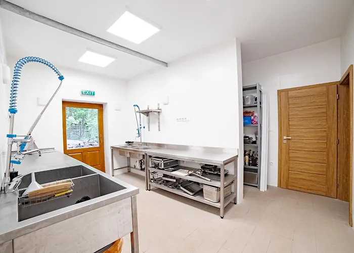 팜스테이 Farma Zelena Ruza Klacno